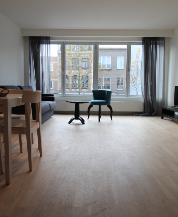 GEMEUBELD APPARTEMENT TE MORTSEL!